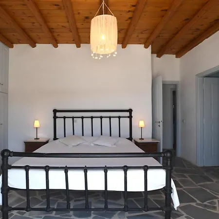Villa Areti *